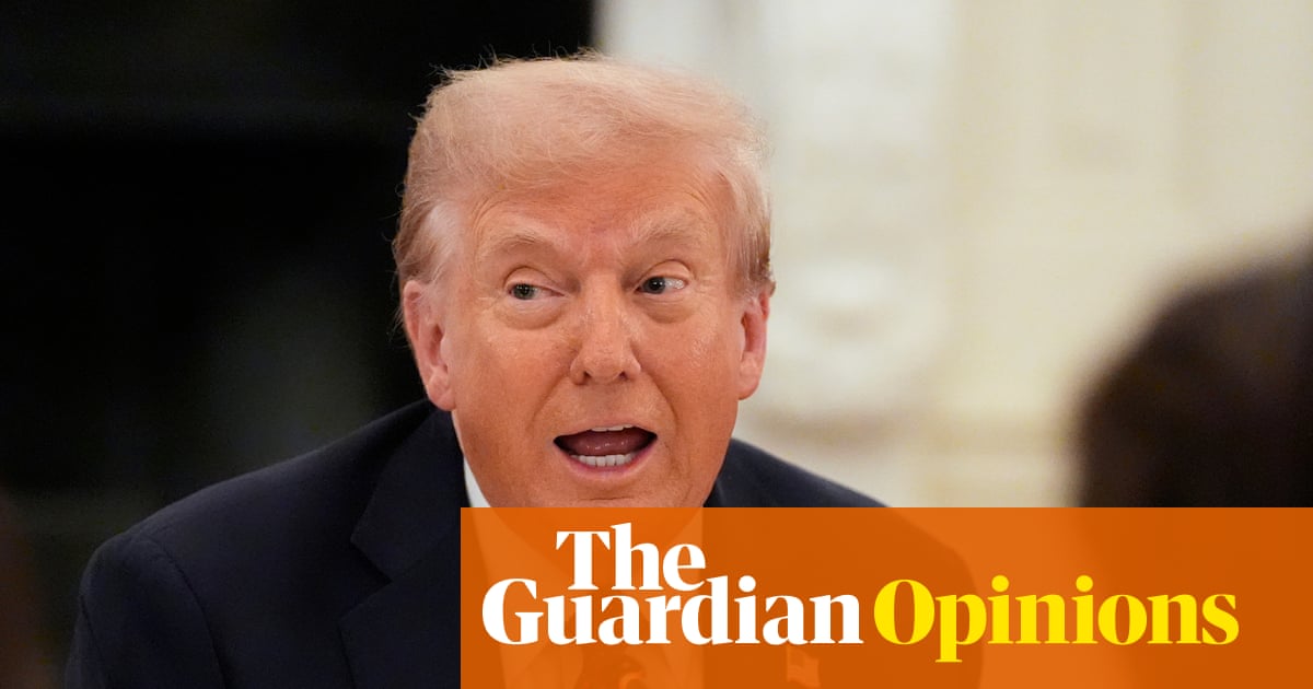Why is much of the media ignoring questions about Trump's health? | Margaret Sullivan