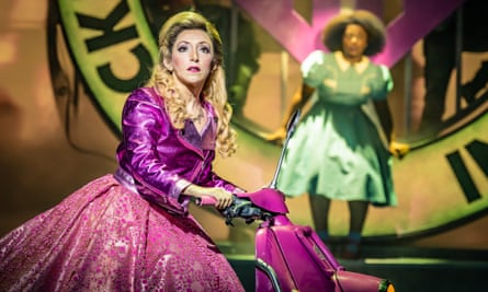 The Wizard of Oz review – carnivalesque trip down the Yellow Brick