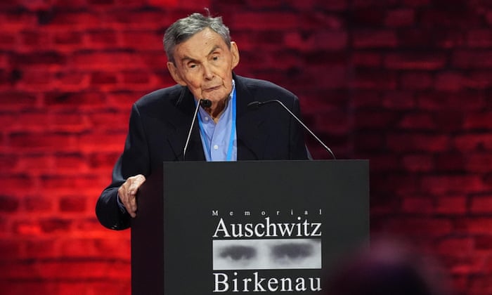 “HUGE RISE OF ANTISEMITISM,” Holocaust survivor warns a week after Hitler-praising felon Donald Trump took over the U.S. and Elon Musk shocked the civilized world with Nazi salutes ๐จ