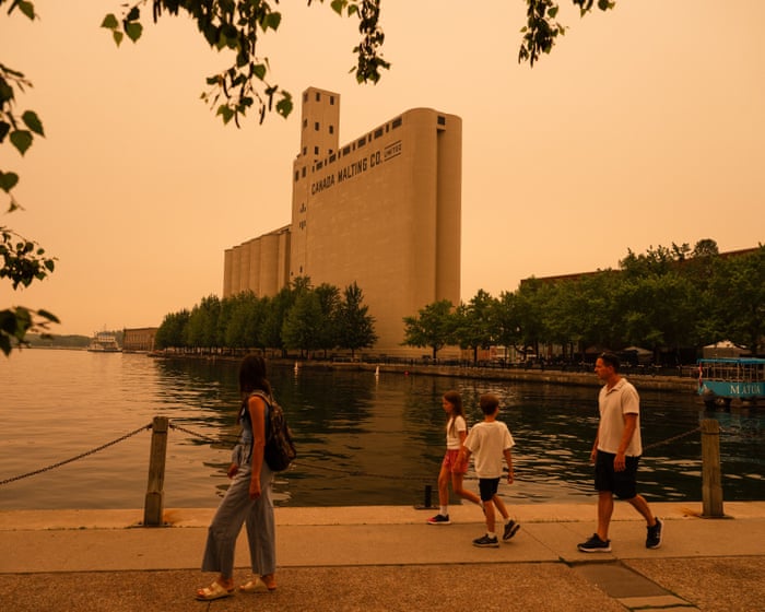 Wildfires in Ontario make Toronto air quality worst in world