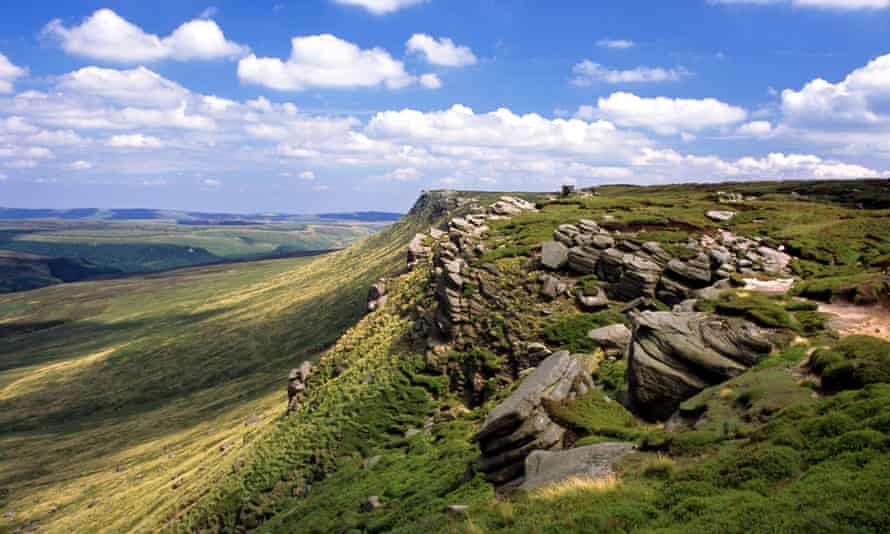North edge of    Kinder Scout Plateau, Peak District National Park, England, UK