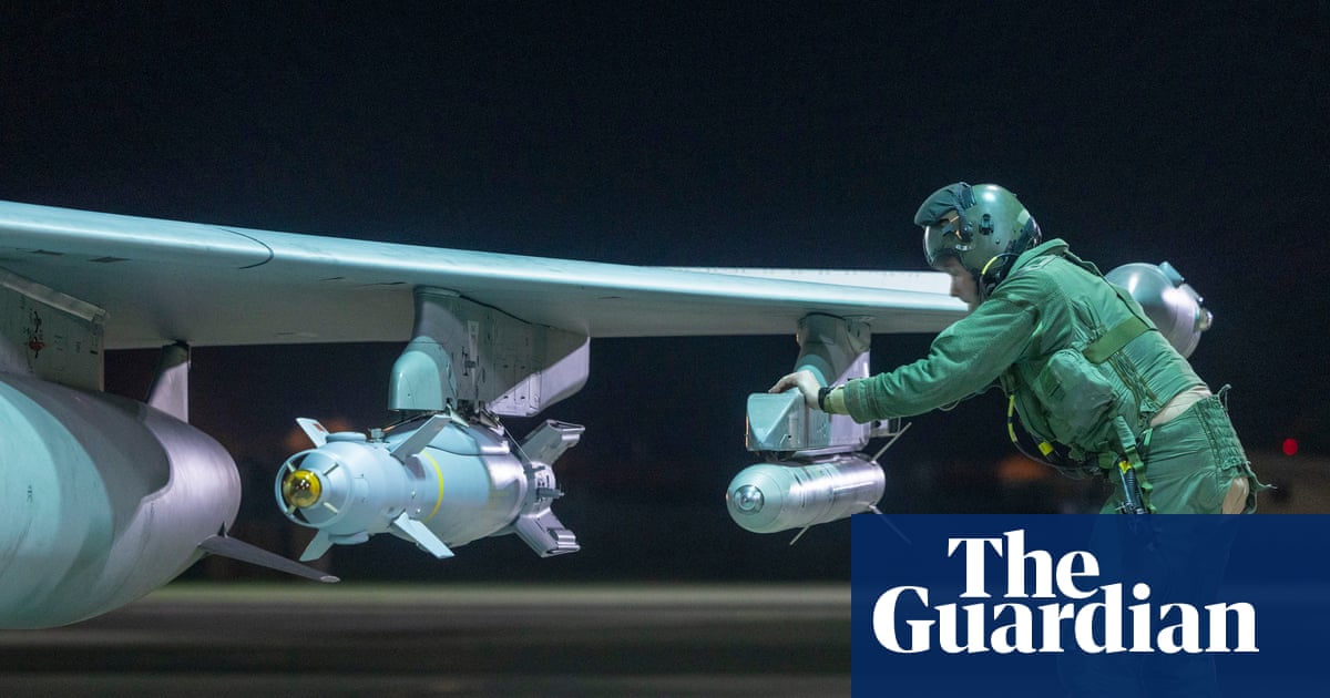 British and French aircraft attack underground Islamic State weapons store in Syria