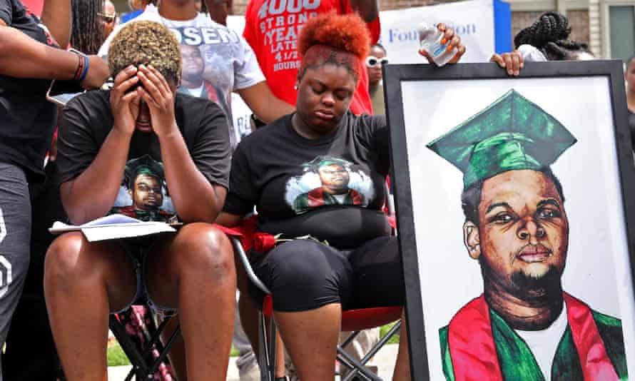 Michael Brown shooting: officer will not be charged, top prosecutor says | Michael  Brown shooting | The Guardian