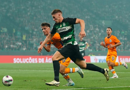 Viktor Gyökeres in action against Porto