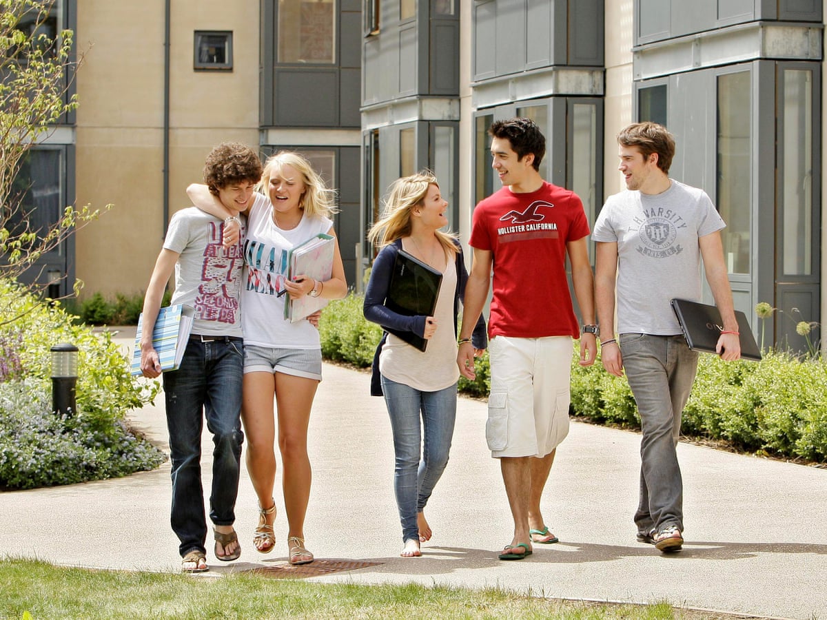 How to prepare for university: dos and don'ts | Freshers | The Guardian