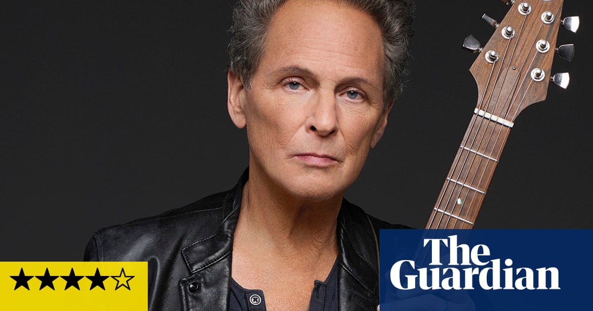 Lindsey Buckingham: Lindsey Buckingham review – the sunniest pop and its flipside