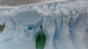 Uma visão do tipo erodido de iceberg