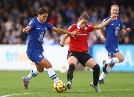 Sam Kerr is causing problems for Manchester United’ defenders.