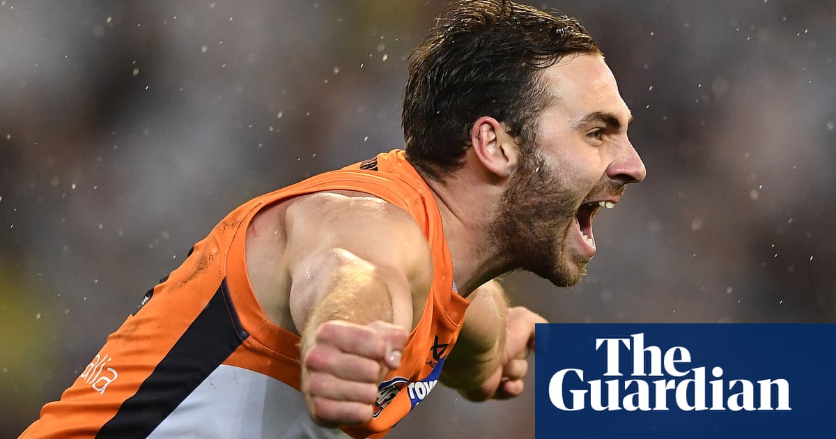 GWS holds out Collingwood to reach first ever grand final