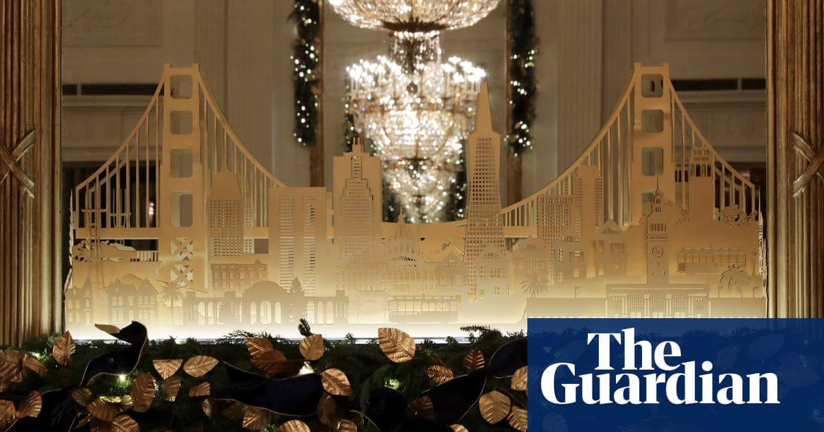 Christmas Decorations At The White House In Pictures Us News The Guardian Saint Louis Skyline 2022 White Hiuse Holiday Decor