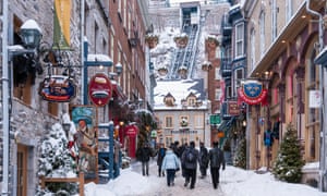 Rue du Petit Champlain and the funicular station.
