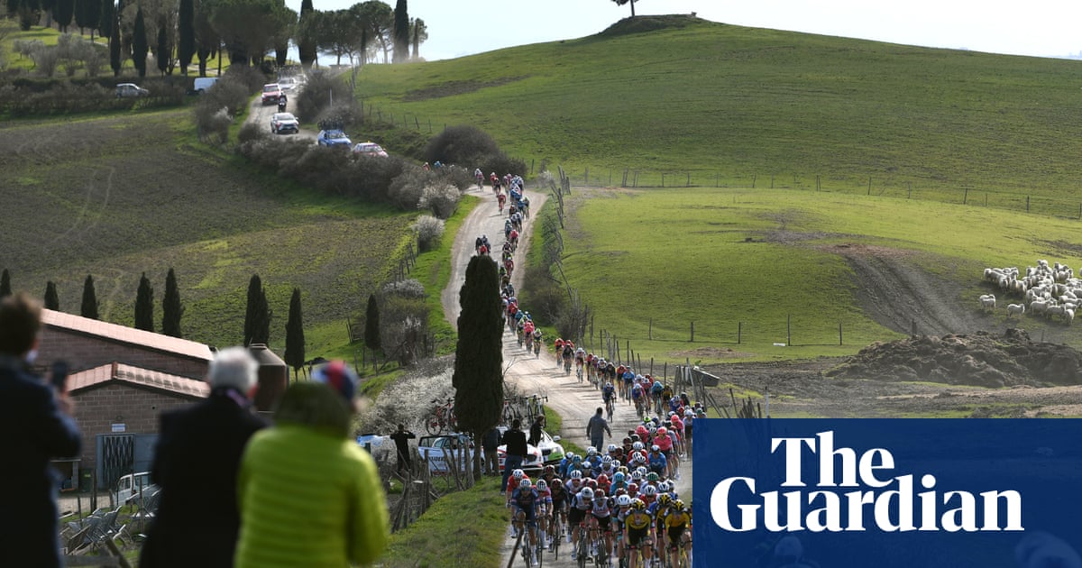 Strade Bianche: Van der Poel and Van den Broek-Blaak land Dutch double