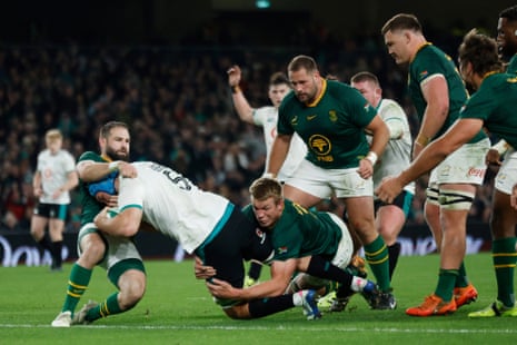 Tadhg Beirne powers over the line.
