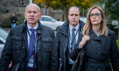 Programme Name: Happy Valley series 2 - TX: n/a - Episode: n/a (No. 4) - Picture Shows: Andy Shepherd (VINCENT FRANKLIN), John Wadsworth (KEVIN DOYLE), Jodie Shackleton (KATHERINE KELLY) - (C) Red Productions - Photographer: Ben Blackall