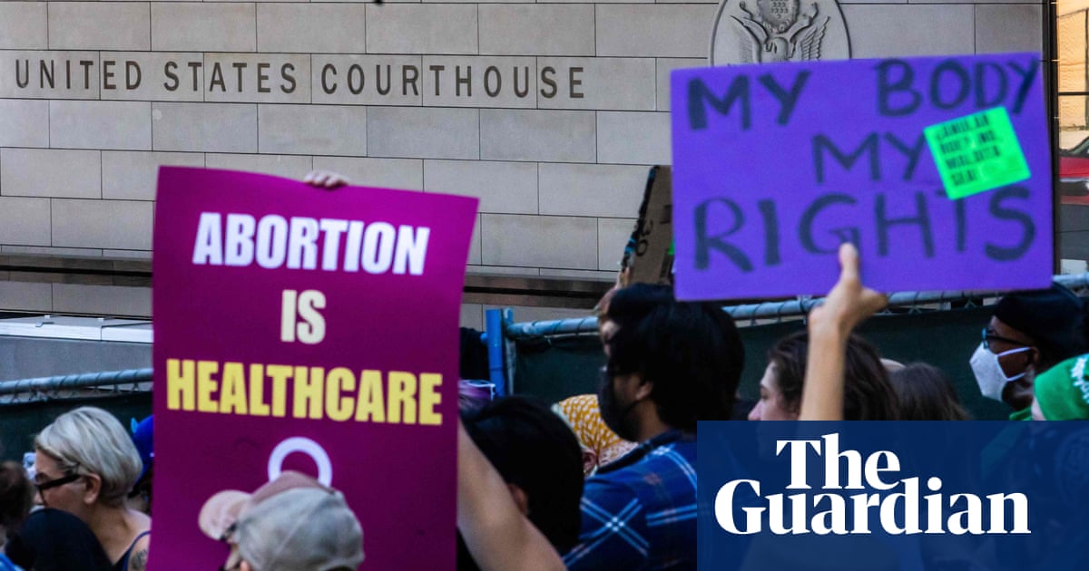 Many US companies move to pay travel costs for employees seeking abortions