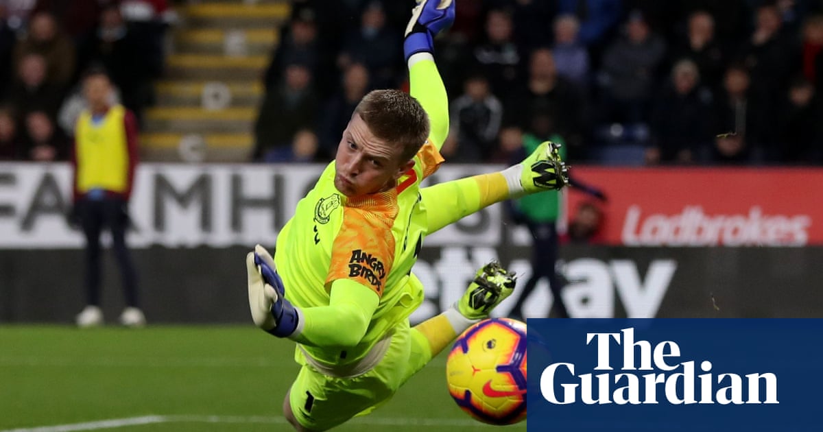 The Dozen Boxing Day S Best Premier League Photos Football The Guardian