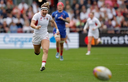 Meg Jones the England centre chases a loose ball during the Women’s Rugby World Cup 2025 semi-final match between England and France.