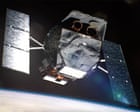 Spacecraft returns to Earth after rescue mission for ageing Nasa telescope fails