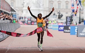 Peres Jepchirchir wins the women’s race in a new world record time during the London Marathon 2024