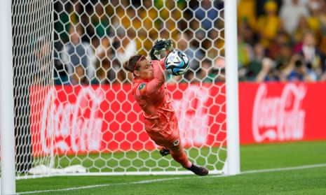 Matildas keep World Cup dream alive with epic penalty shootout win over  France, Women's World Cup 2023