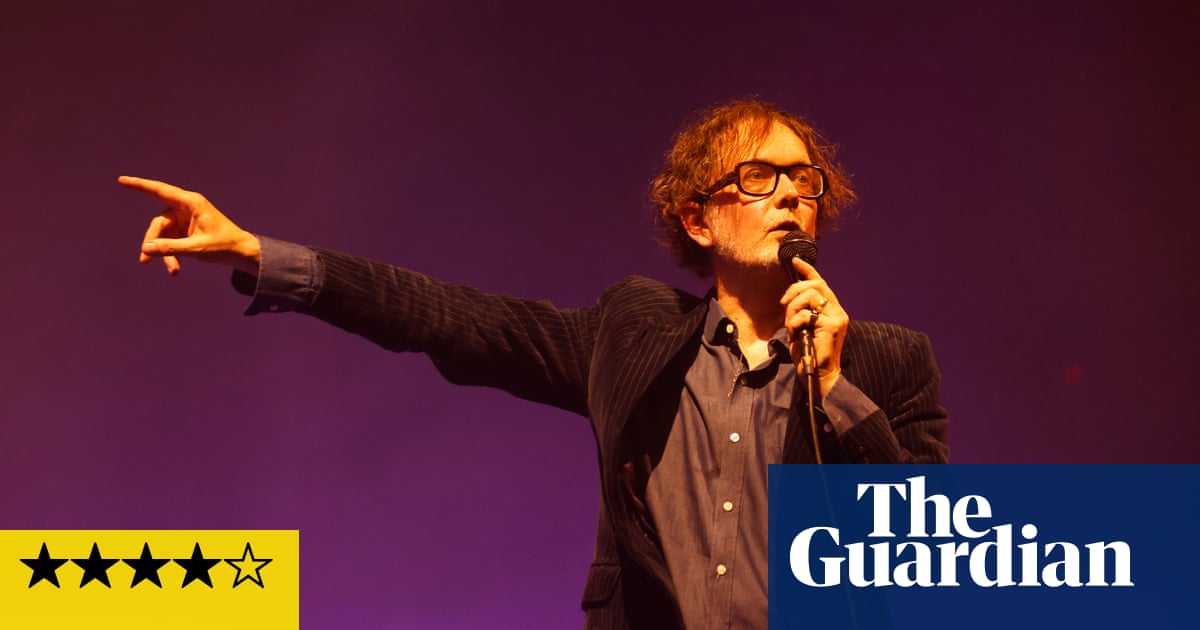 Pulp review Jarvis Cocker's captivating comeback turns a rapt crowd rapturous