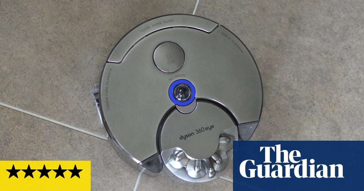 Dyson 360 Eye Vacuum Review The Robot That Sucks But In A Good