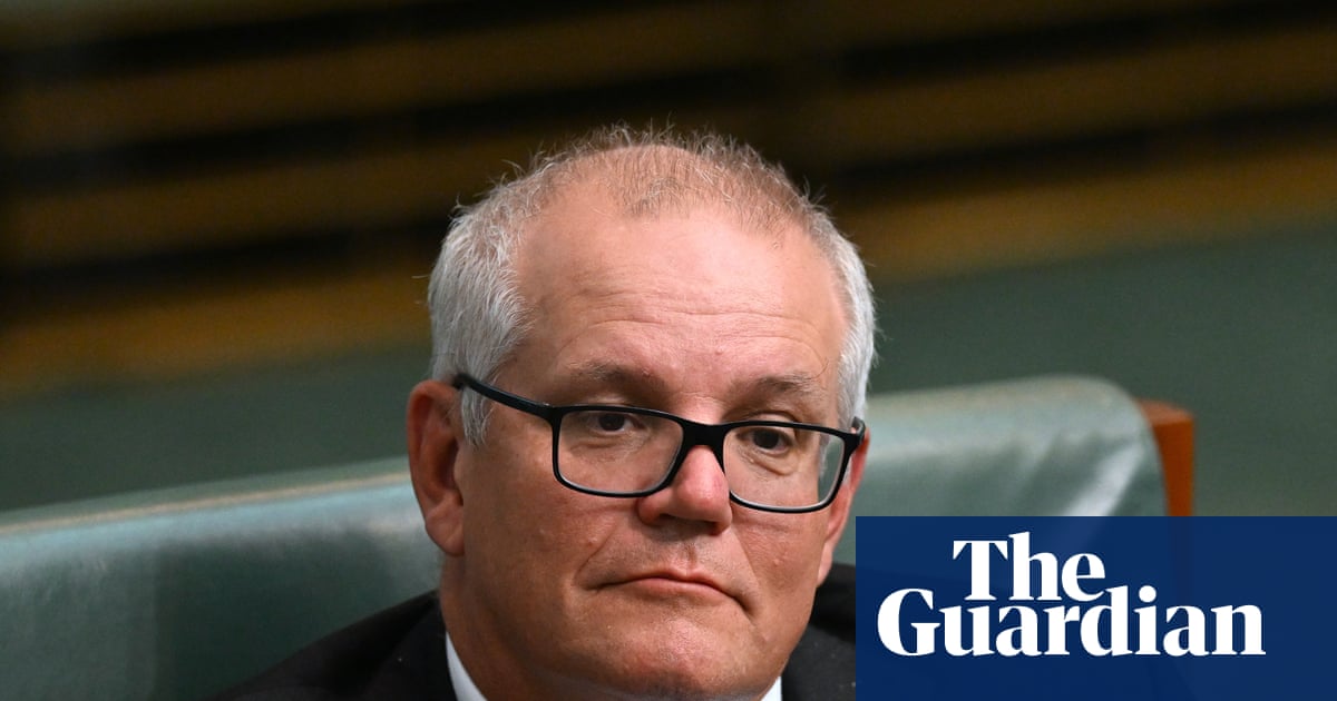 Two robodebt officials engaged in serious corrupt conduct, Nacc finds, but Scott Morrison cleared