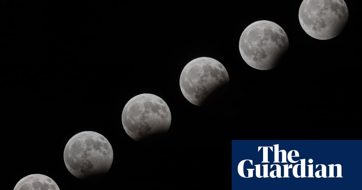 Starwatch Earth S Shadow Takes A Bite Out Of The Moon Science The Guardian Starwatch Earth S Shadow Takes A Bite Out Of The Moon Science The Guardian