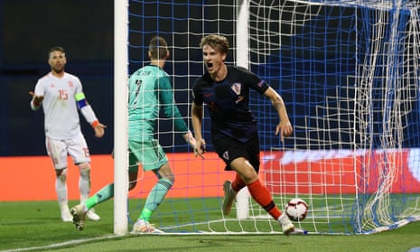 Tin Jedvaj celebrates scoring Croatia’s second.