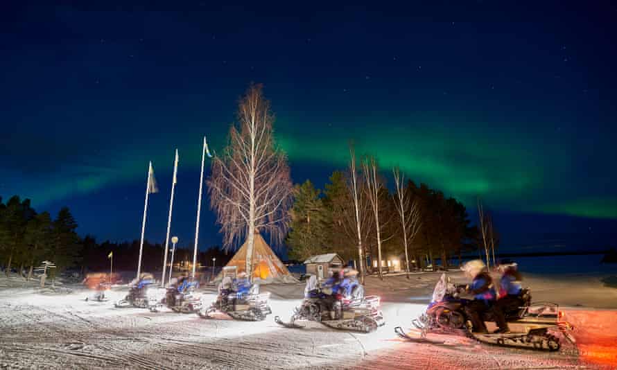 Snowmobiles at Brändön Lodge.