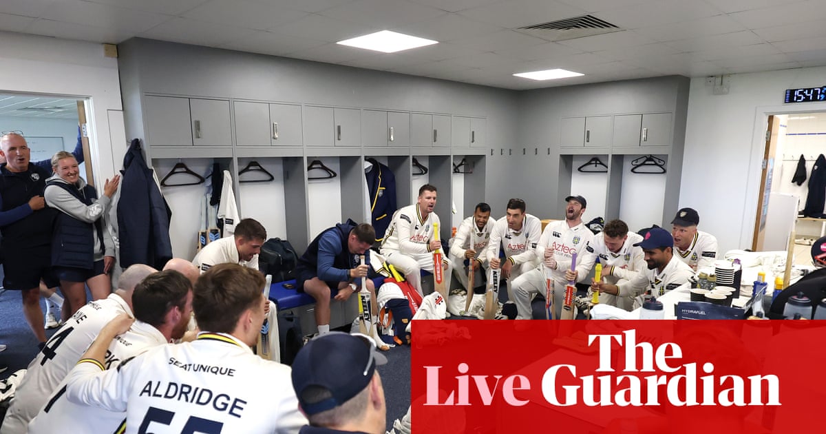 Yorkshire v Somerset, Sussex v Notts and more: County Championship cricket, day two – live