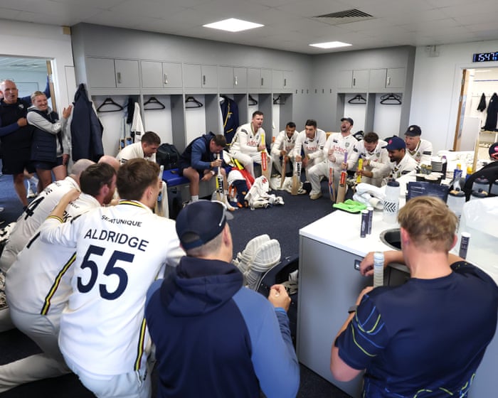 Yorkshire v Somerset, Sussex v Notts and more: County Championship cricket, day two – live