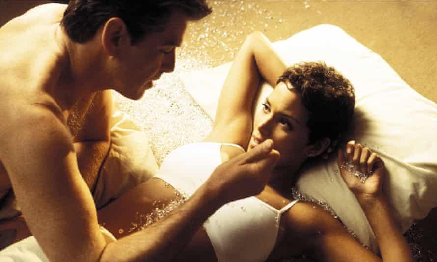 Pierce Brosnan Halle Berry