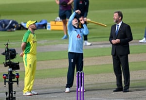 England win the toss and will bat.
