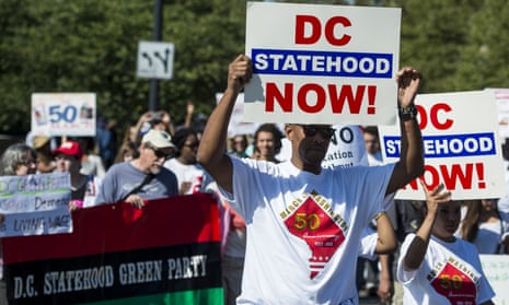 DC statehood supporters march to the Lincoln Memorial in 2013.