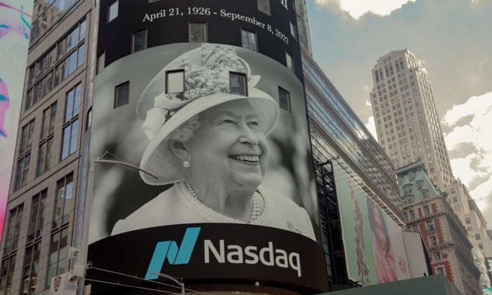 Queen Elizabeth was mourned at the Nasdaq sign at Time Square.