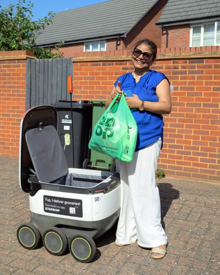 ‘A very good gadget’: taking delivery from the robots of Milton Keynes
