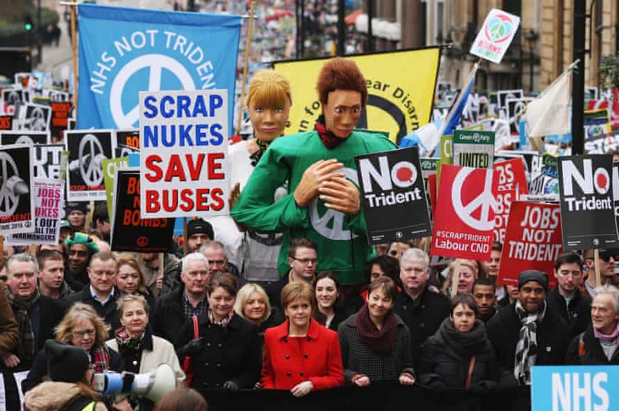 Leanne Wood, Nicola Sturgeon and Caroline Lucas join protesters on the anti-Trident march.