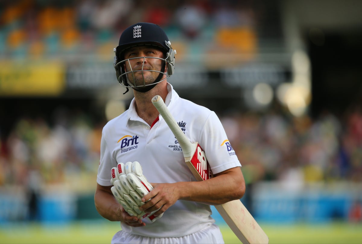 Jonathan Trott at the Gabba in November 2013 during the first Ashes Test