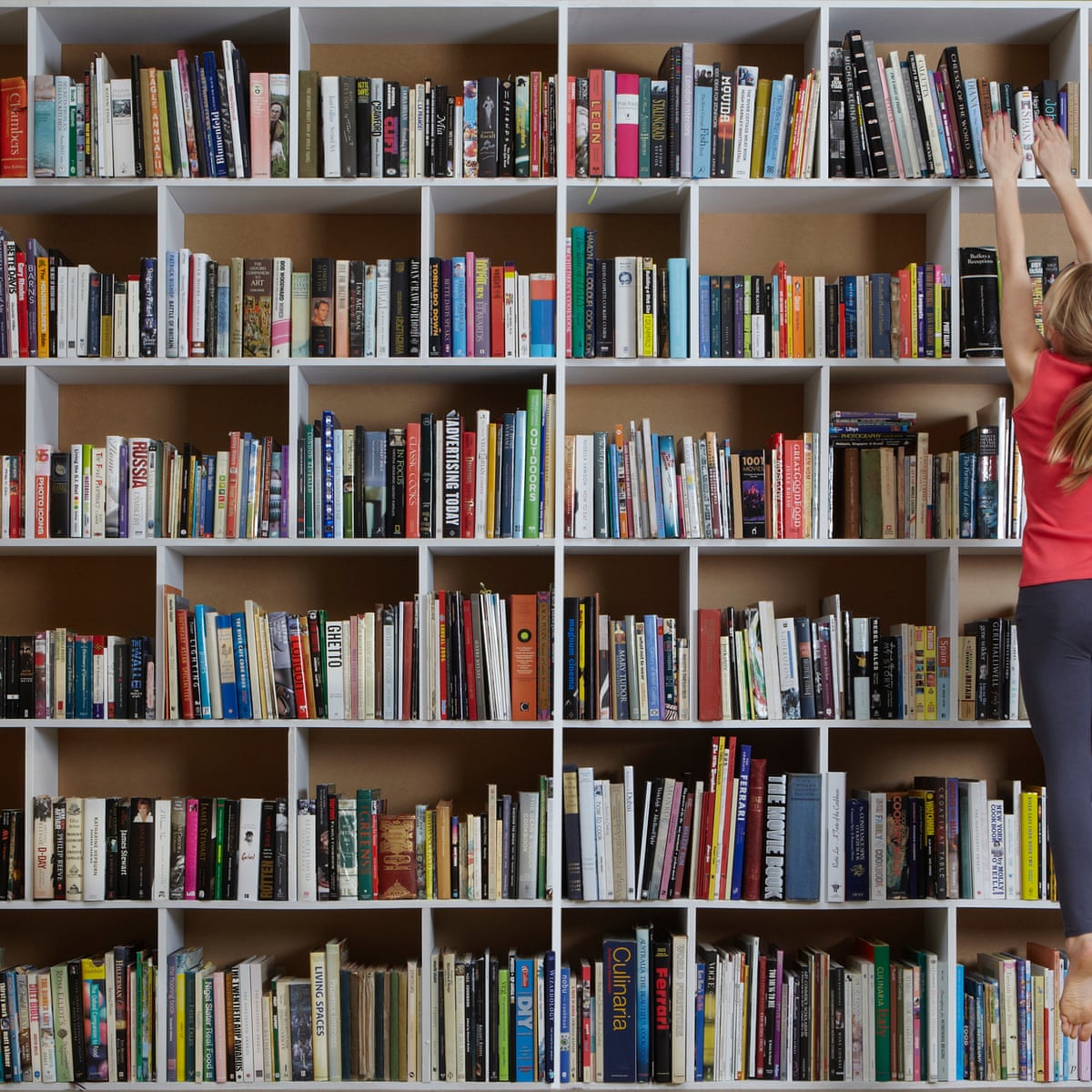 How to Arrange Bookshelf Lot of Books: Ultimate Space-Saving Tips