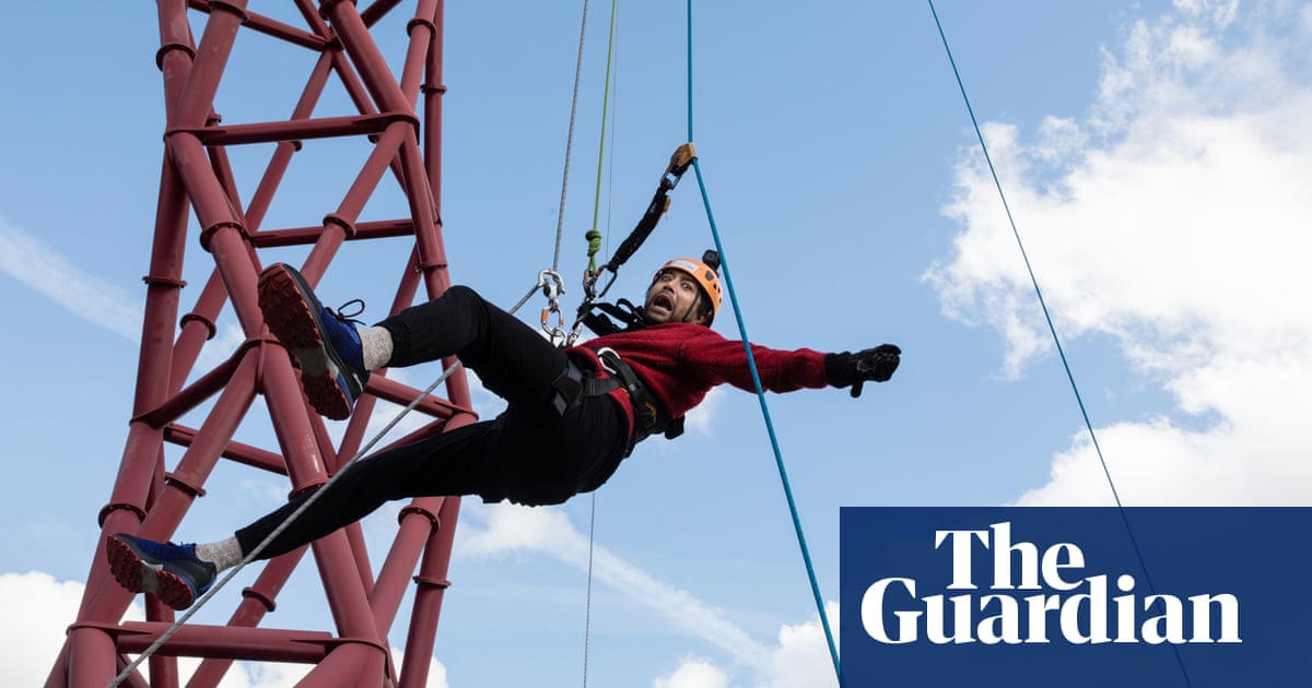 Rhik Samadder tries … abseiling: ‘A family gazes out at me, looking sick on my behalf’