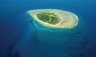 One man dead and two rescued after yacht capsizes on Great Barrier Reef