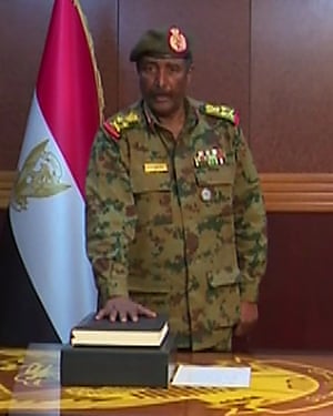 General Abdel Fattah al-Burhan Abdulrahman taking oath.