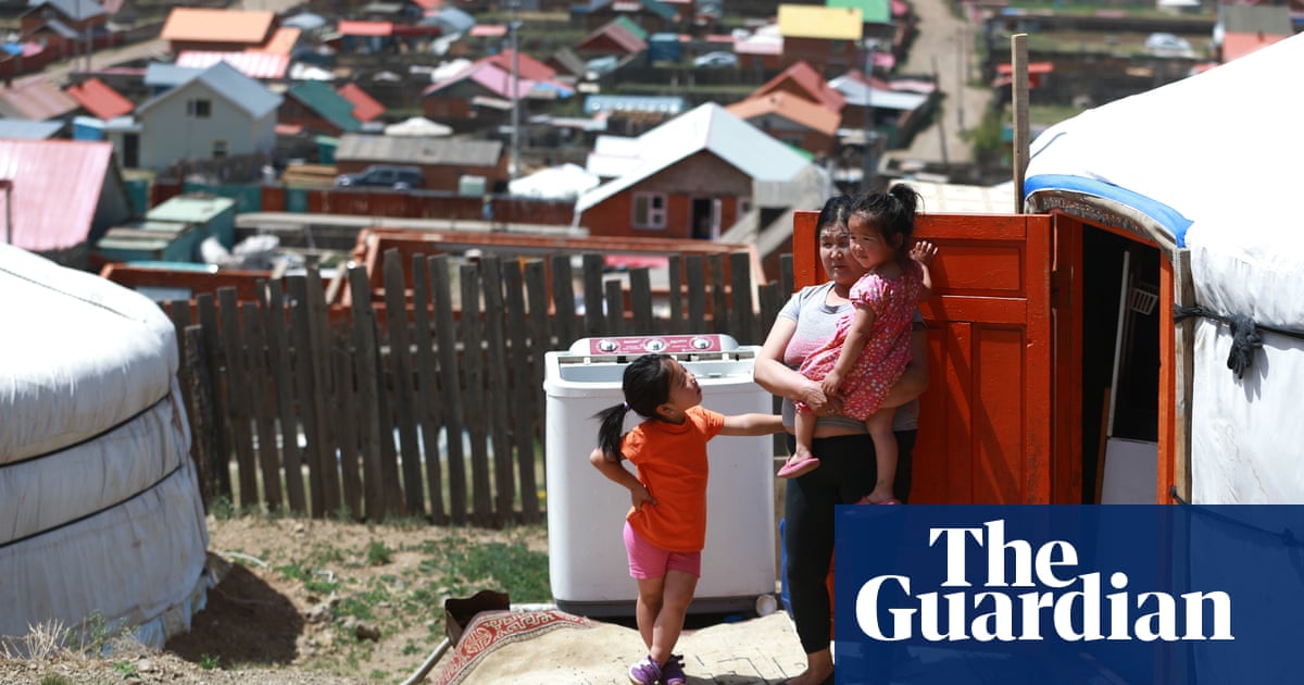 Pollution pushes Mongolia's herders to reconsider city life | World news | The Guardian