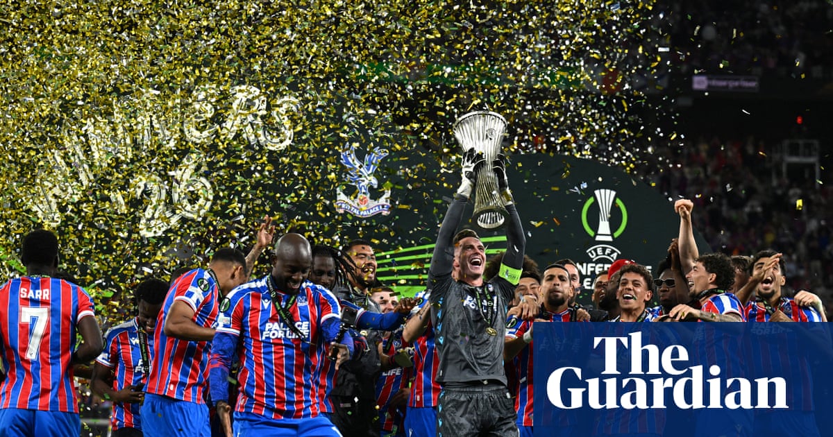 كريستال بالاس يفوز بدوري المؤتمرات بعد فوز ماتيتا على رايو فاليكانو