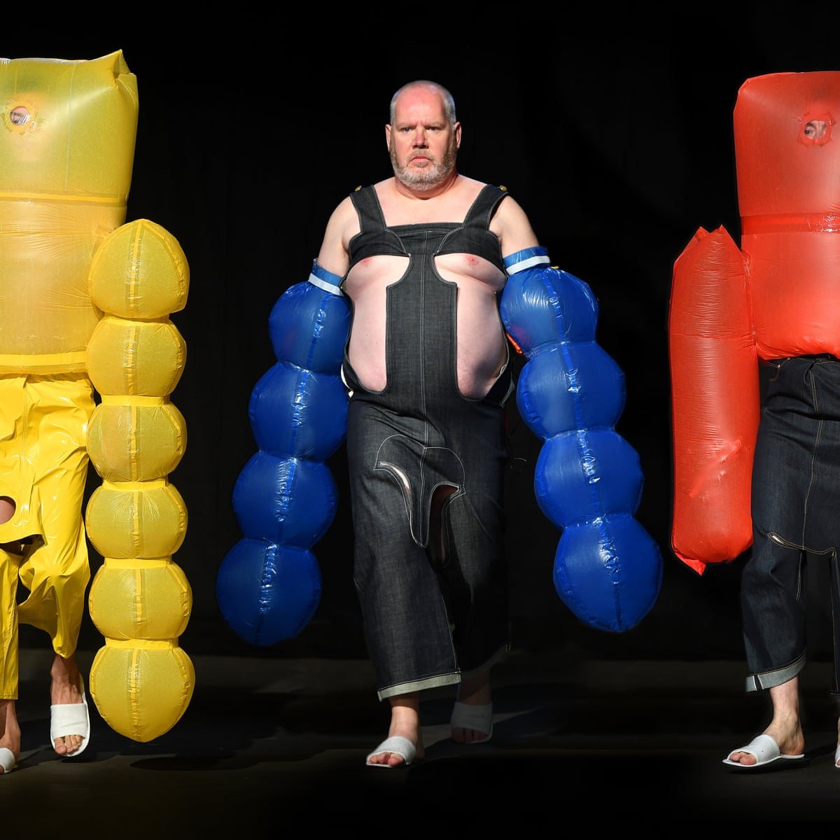 inflatable dress fashion show The Art of Air: Anrealage's incredible inflatable clothes
