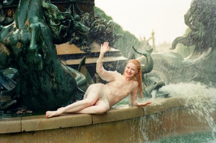 Shere Hite in Paris in 1994.