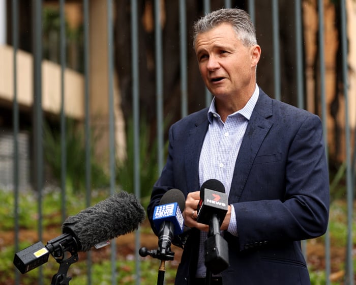 Australia news live: Labor say Coalition plan to criminalise flag burning has ‘element of desperation, trying to chase One Nation’