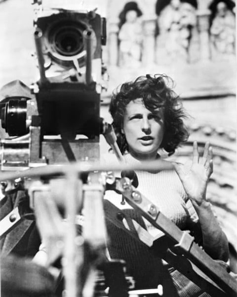 Leni Riefenstahl disparando a Tiefland en 1940.