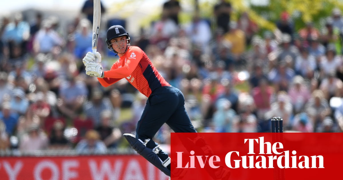 New Zealand beat England by 14 runs in third T20i – as it happened